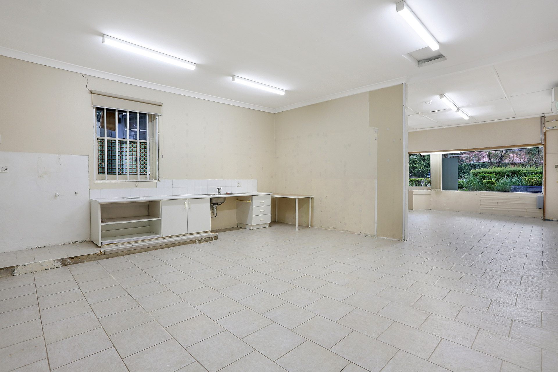 Shop 9c Park Street, Peakhurst For Lease by Azure Property Agents - image 1
