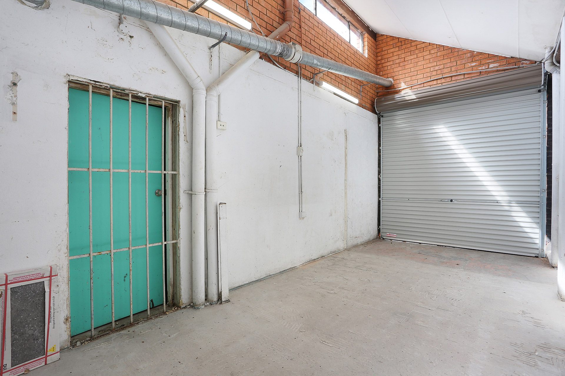 152 Belmore Road, Riverwood For Lease by Azure Property Agents - image 1