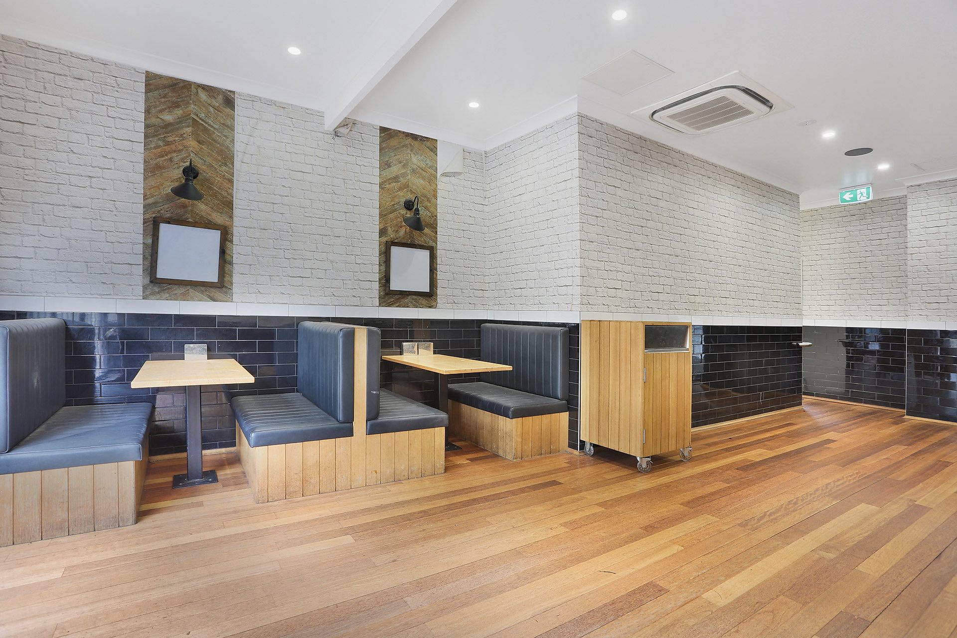22 Pacific Highway, St Leonards For Lease by Azure Property Agents - image 1