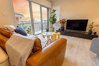 Apartment 12/14-16 Corrimal Street, Wollongong For Lease by Azure Property Agents - image 3